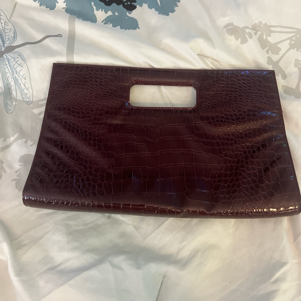 Elegant Burgundy Crocodile-Embossed Clutch